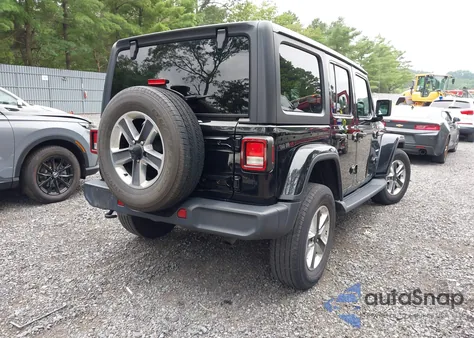 2021 Jeep Wrangler Unlimited Sahara z USA, uszkodzony, nr VIN 1C4HJXEG8MW525602